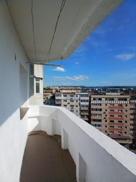Apartament cu 2 camere de închiriat, zona Gară, 475 €