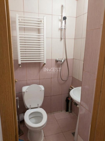 Apartament 1 camera de inchiriat zona Podu Ros 