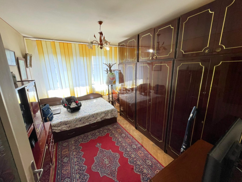 Apartament 2 camere-Podu Ros-Palas Mall-etaj intermediar