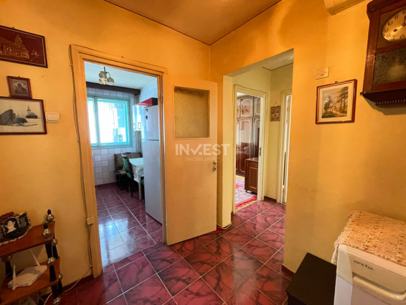 Apartament 2 camere-Podu Ros-Palas Mall-etaj intermediar
