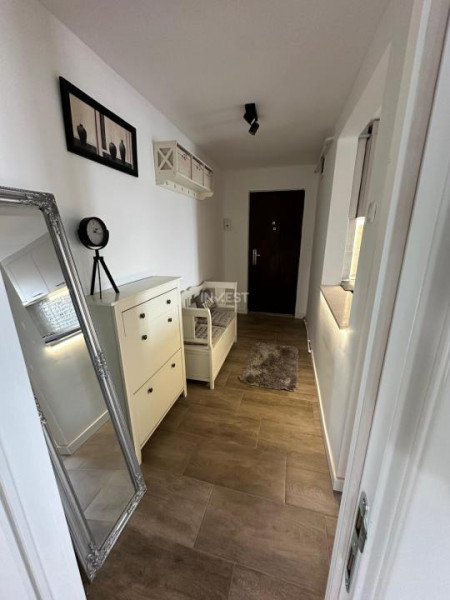 Apartament 2 camere de inchiriat zona Podu Ros ( Palas Mall ) 
