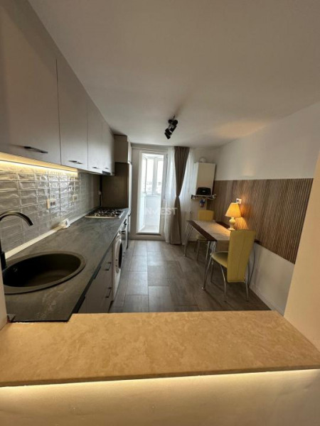 Apartament 2 camere de inchiriat zona Podu Ros ( Palas Mall ) 