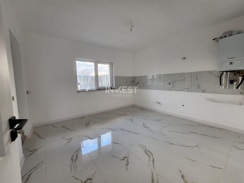 CASA INDIVIDUALA, 4 CAMERE, 2 BAI, 115 MP UTILI, MIROSLAVA-LIDL
