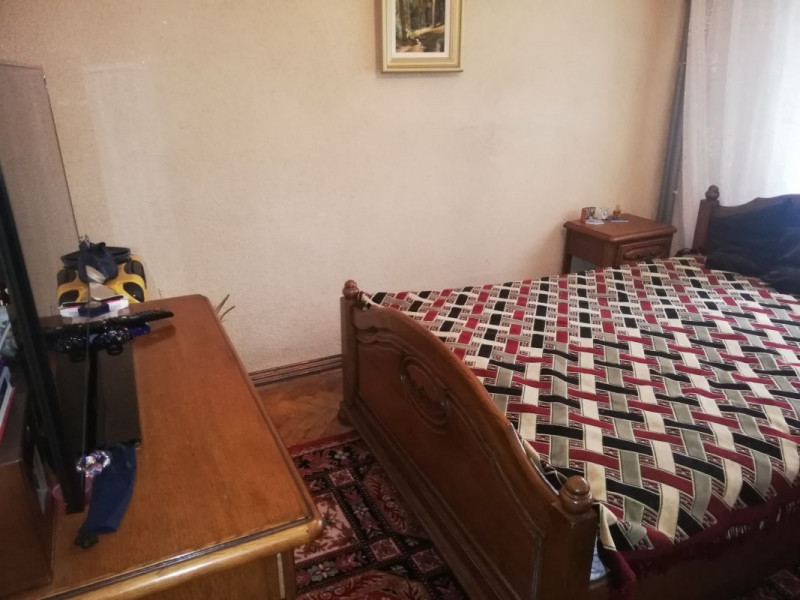 Apartament 3 camere - Alexandru cel Bun - Zimbru