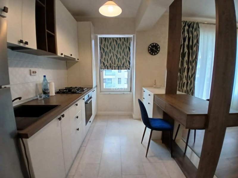 Apartament spațios cu 2 camere și 2 balcoane de închiriat în Copou