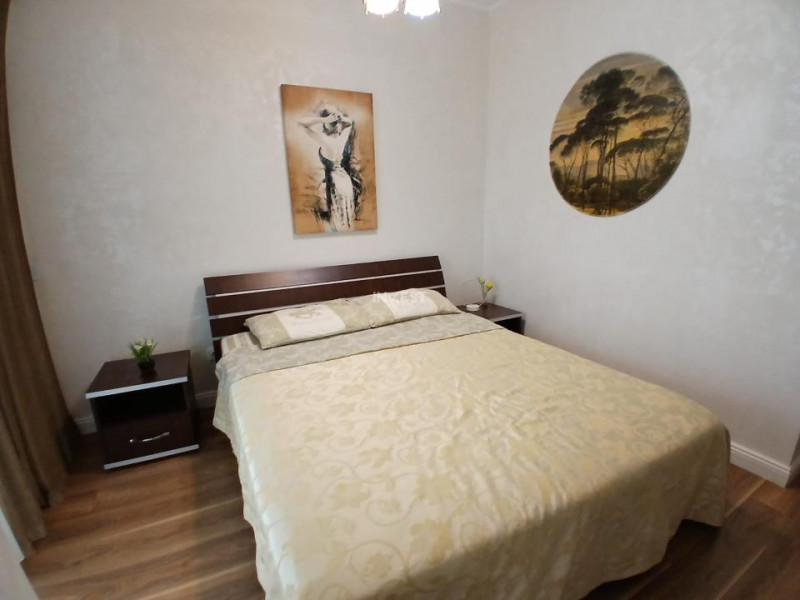 Apartament spațios cu 2 camere și 2 balcoane de închiriat în Copou