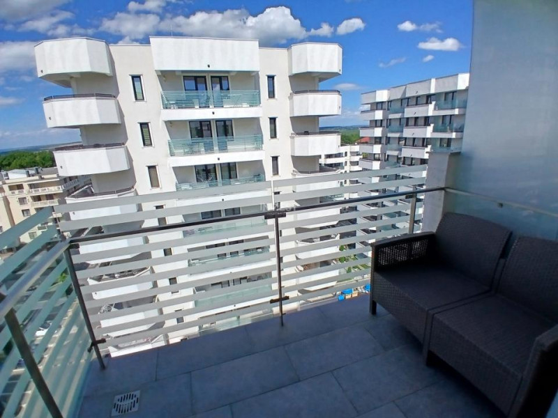 Apartament spațios cu 2 camere și 2 balcoane de închiriat în Copou