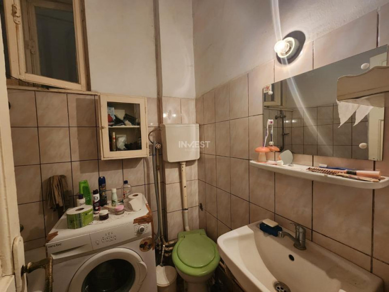 CASA CENTRU IASI, 7 CAMERE, 143 MP UTILI, 22 MP BECI, MAGAZIE SI GARAJ