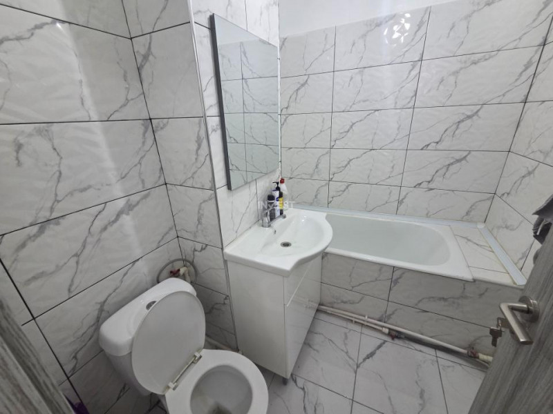 APARTAMENT DECOMANDAT 2 CAMERE, ETAJ INTERMEDIAR, ZONA MIRCEA