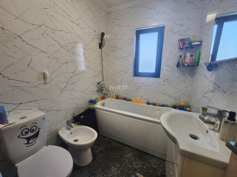 CASA INDIVIDUALA,3 CAMERE, LUNCA CETATUII, 82 MP UTILI, 320 MP TEREN