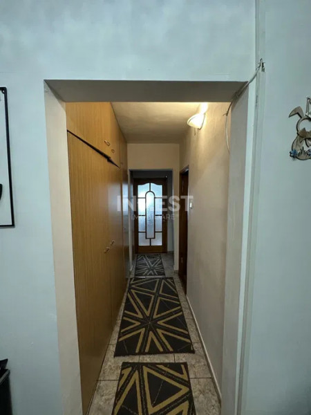 Apartament 3 camere, decomandat, zona Canta - Profi, Iasi