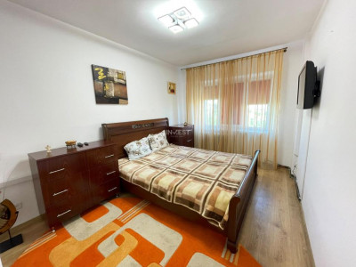 Apartament 2 camere decomandat de inchiriat zona Podu Ros 