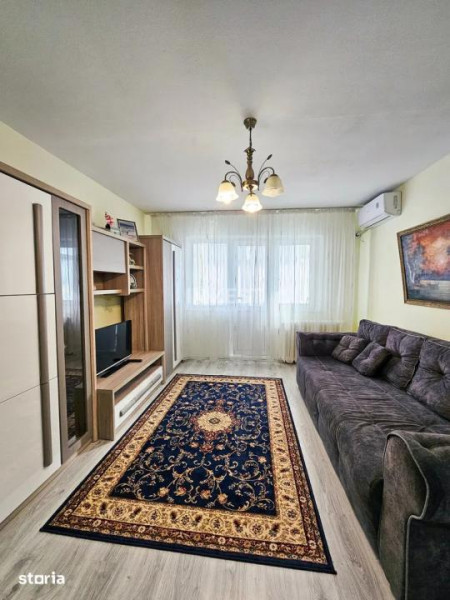 Vanzare-2 camere-Mircea cel Batran