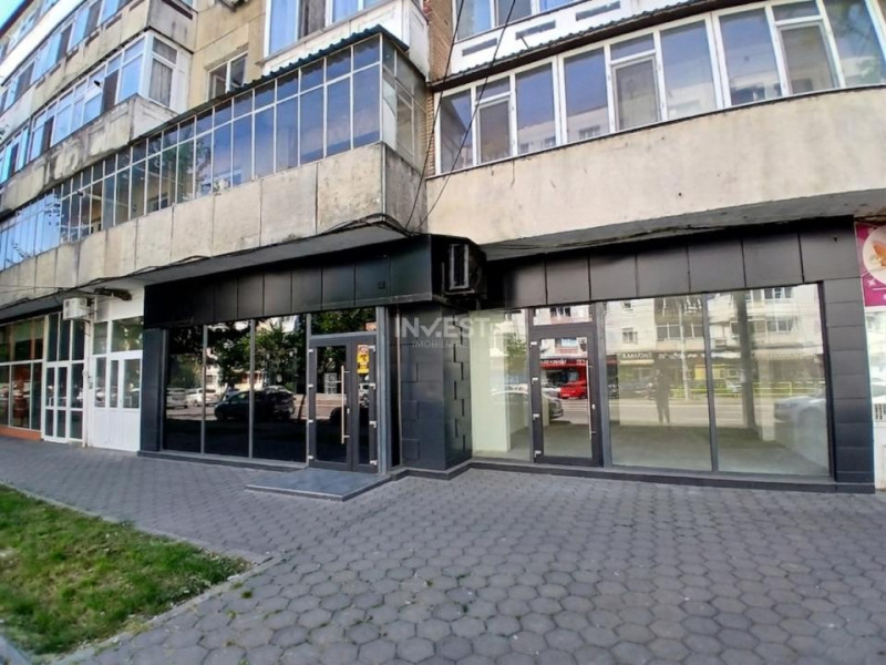 Spatiu comercial 160 mp de inchiriat pe Bd. Dacia, vad excelent