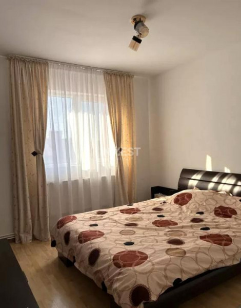 Apartament 3 camere decomandat - 71 MP utili - Nicolina 2