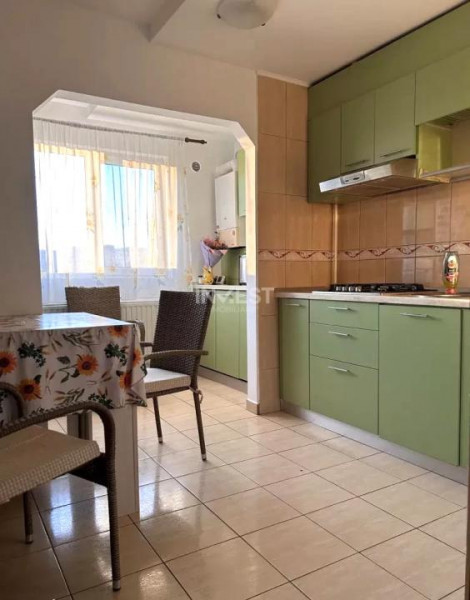 Apartament 3 camere decomandat - 71 MP utili - Nicolina 2