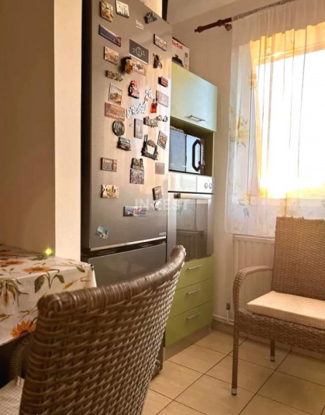 Apartament 3 camere decomandat - 71 MP utili - Nicolina 2