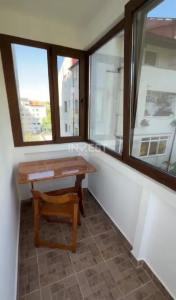 Apartament 3 camere D. 2 băi 77 mp + Boxă - Nicolina Pizza Nico