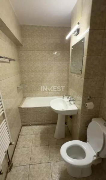 Apartament 3 camere D. 2 băi 77 mp + Boxă - Nicolina Pizza Nico