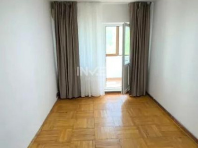 Apartament 3 camere D. 2 băi 77 mp + Boxă - Nicolina Pizza Nico