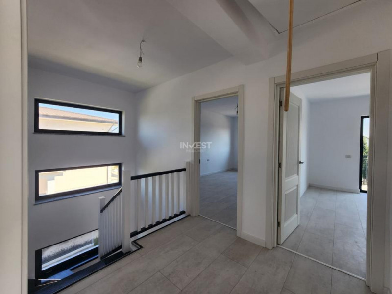 CASA PREMIUM 4 CAMERE, 2 BAI, 115 MP UTILI, 400 MP TEREN, MIROSLAVA