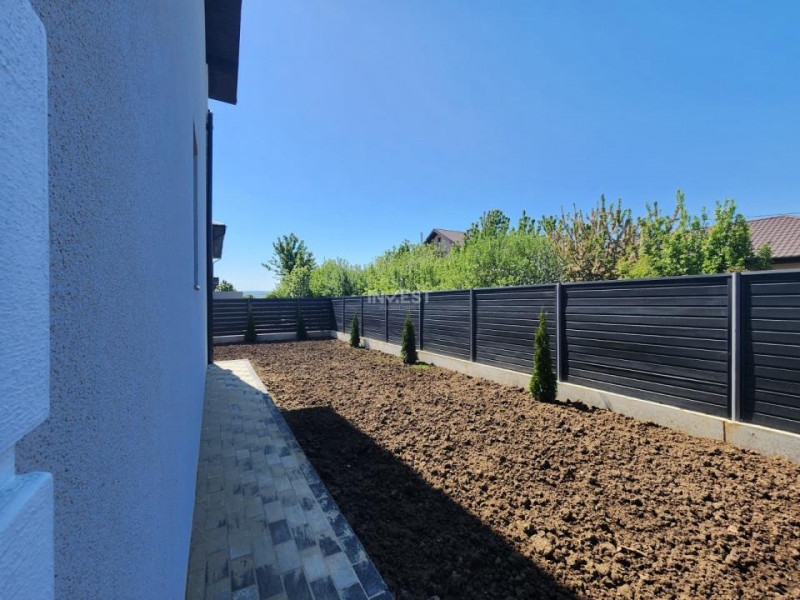 CASA PREMIUM 4 CAMERE, 2 BAI, 115 MP UTILI, 400 MP TEREN, MIROSLAVA