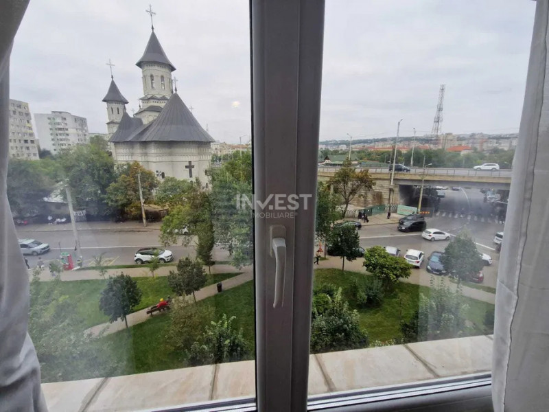 Apartament 3 camere de inchiriat, Alexandru cel Bun, ideal pentru studenti