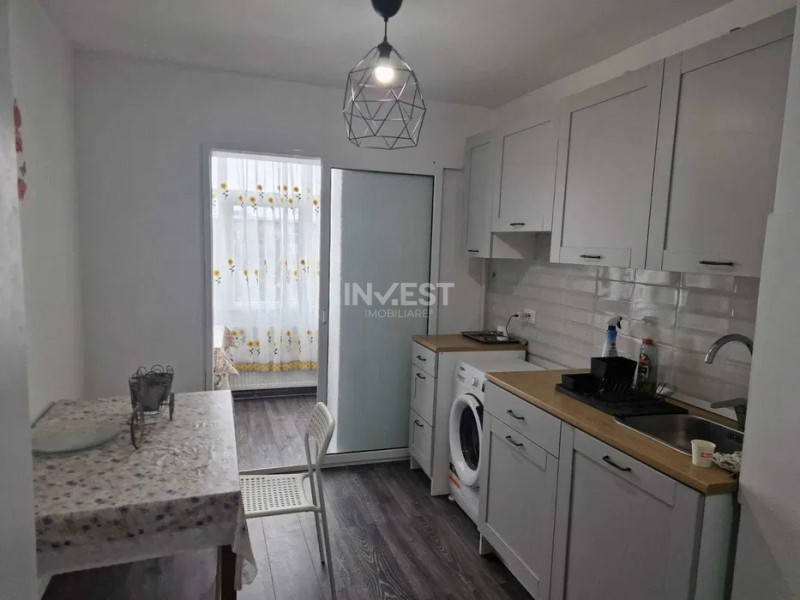 Apartament 3 camere de inchiriat, Alexandru cel Bun, ideal pentru studenti