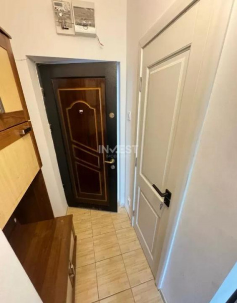 Garsonieră renovată în Nicolina - etajul 2 - aproape de Centru