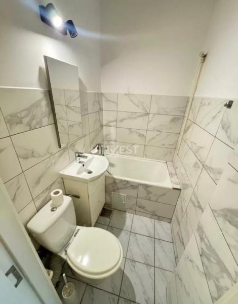Garsonieră renovată în Nicolina - etajul 2 - aproape de Centru