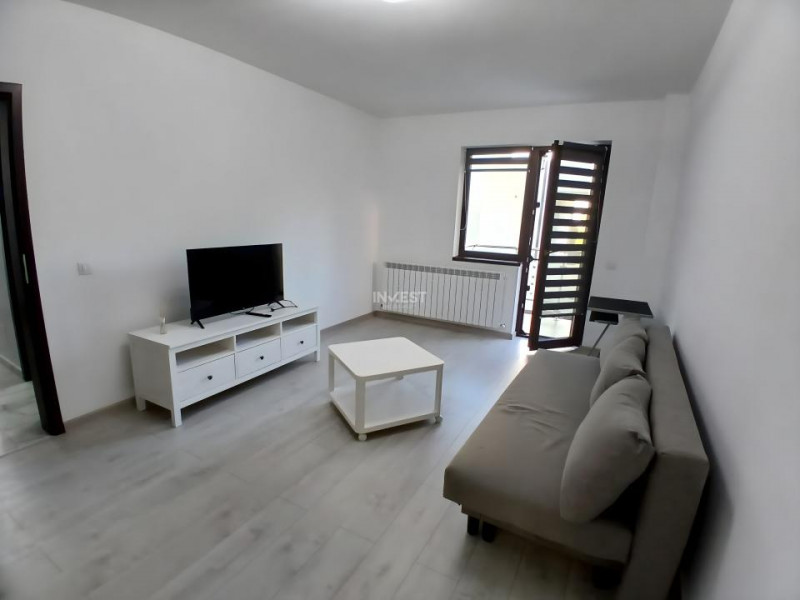 Apartament 1 camera, Brown Luxury, parter inalt, balcon si loc de parcare, 350€