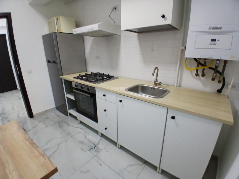 Apartament 1 camera, Brown Luxury, parter inalt, balcon si loc de parcare, 350€