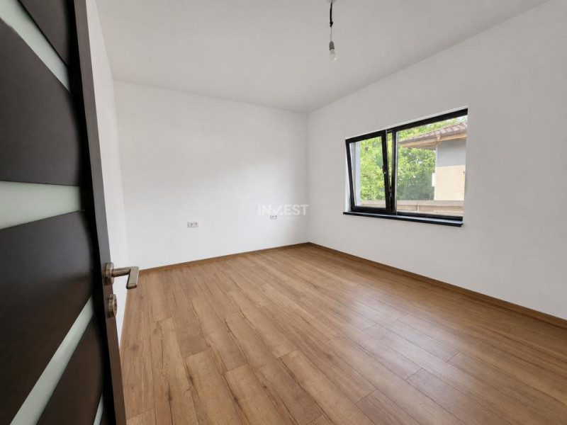 Casa individuala, cu 3 camere, plan parter, zona Horpaz
