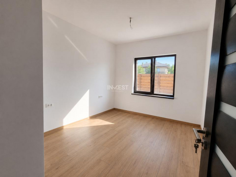 Casa individuala, cu 3 camere, plan parter, zona Horpaz
