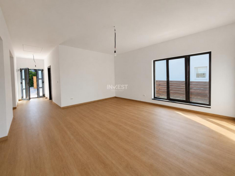 Casa individuala, cu 3 camere, plan parter, zona Horpaz