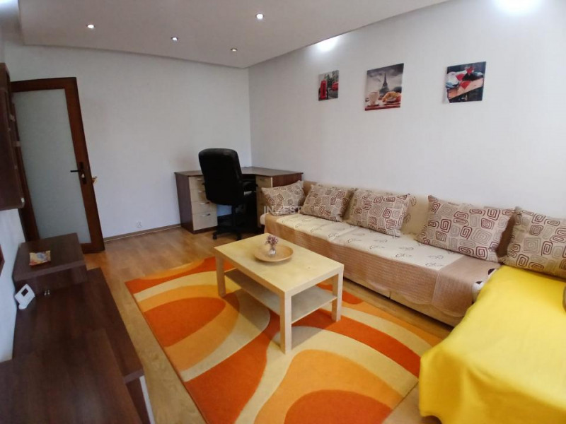 Apartament 3 camere, zona Canta, mobilat si utilat, 2 balcoane, 500 euro