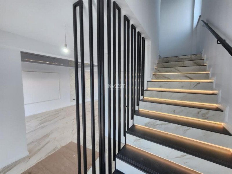 Casa cu 4 camere,2 bai, finalizata, MUTARE IMEDIATA, Valea Adanca