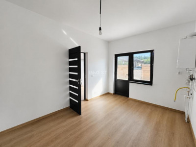 Casa individuala, cu 3 camere, plan parter, zona Horpaz