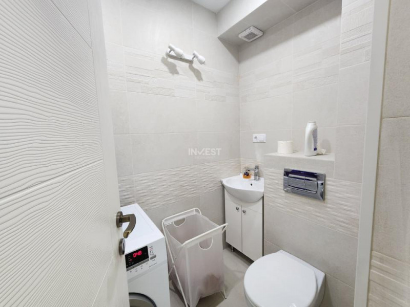 Casa de vanzare 120mp utili, 3 bai zona Valea Adanca-Mega Image