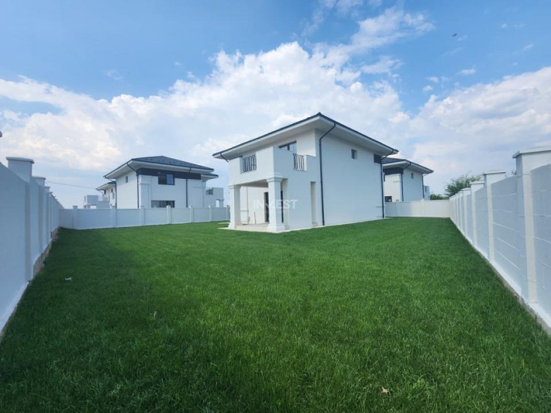 CASA PREMIUM , 5 CAMERE , 3 BAI, 175MP UTILI TOTALI, 500 MP TEREN