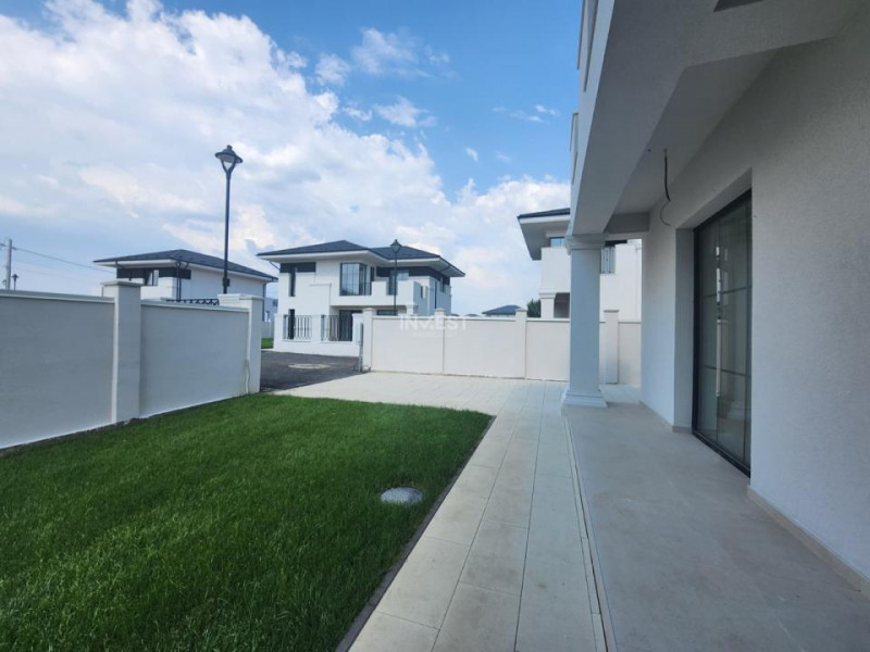 CASA PREMIUM , 5 CAMERE , 3 BAI, 175MP UTILI TOTALI, 500 MP TEREN