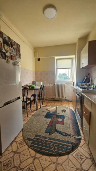 Centru - apartament 2 camere  60mp etaj2