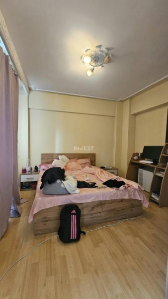 Centru - apartament 2 camere  60mp etaj2