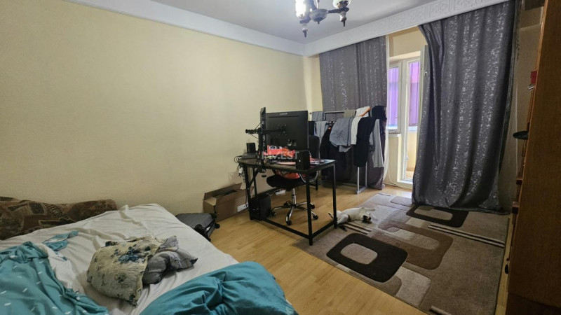 Centru - apartament 2 camere  60mp etaj2
