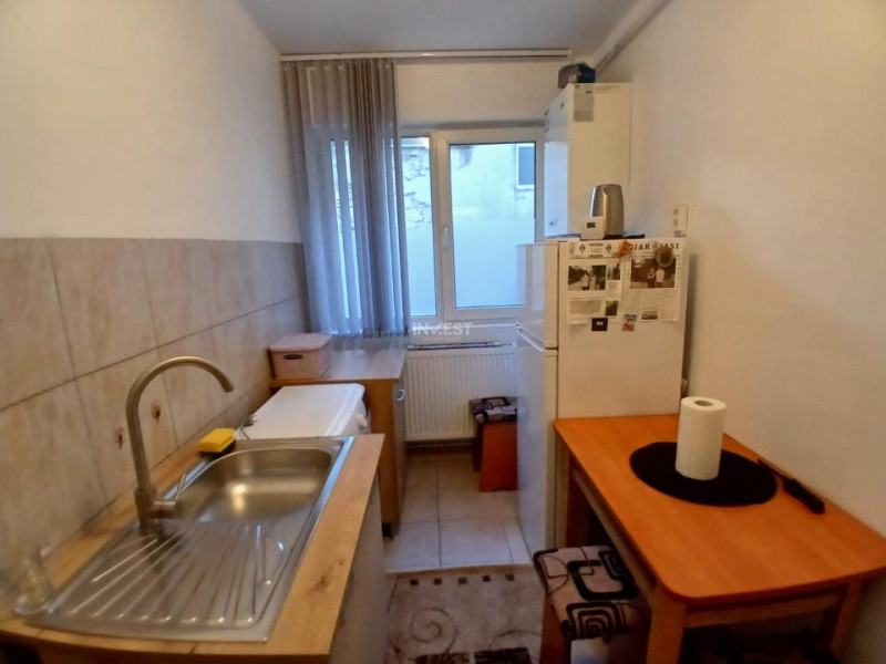 Apartament 2 camere, Piața Unirii, Decomandat