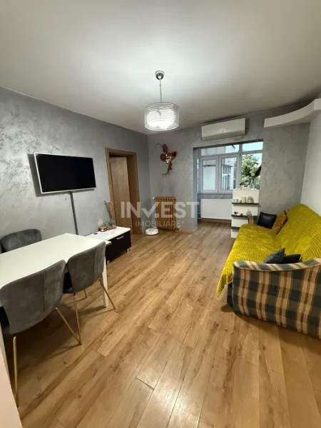 Apartament 3 camere semidecomandat Tatarasi - Eternitate