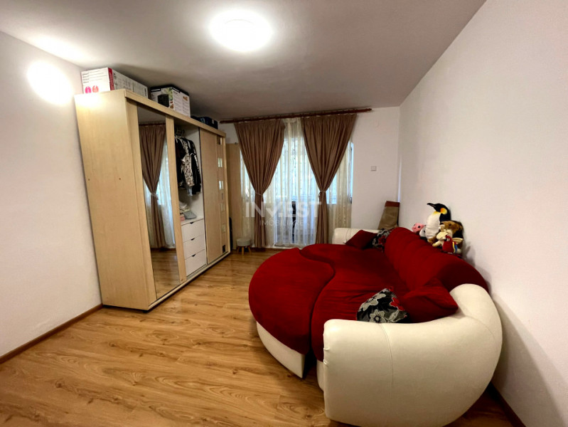 Apartament 2 camere, Etaj 1, zona Pacurari - Alpha Bank, Iasi