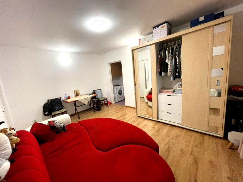Apartament 2 camere, Etaj 1, zona Pacurari - Alpha Bank, Iasi