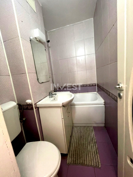 Apartament 2 camere, Etaj 1, zona Pacurari - Alpha Bank, Iasi