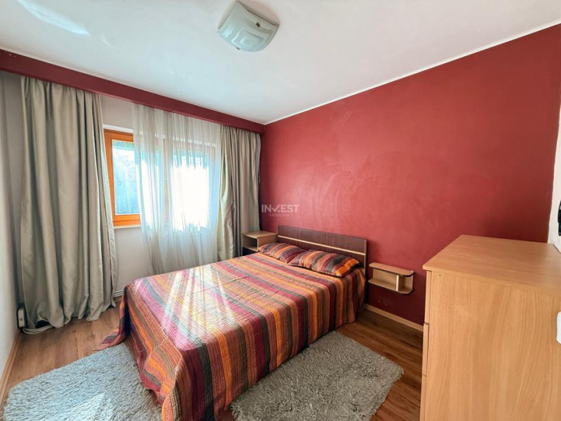 Apartament 3 camere decomandat etajul 2 - zona Nicolina Lidl